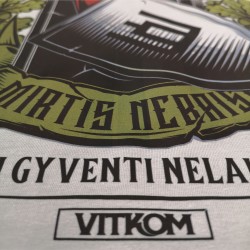 Marškinėliai vyrams Mirtis nebaisi su lietuviska atributika